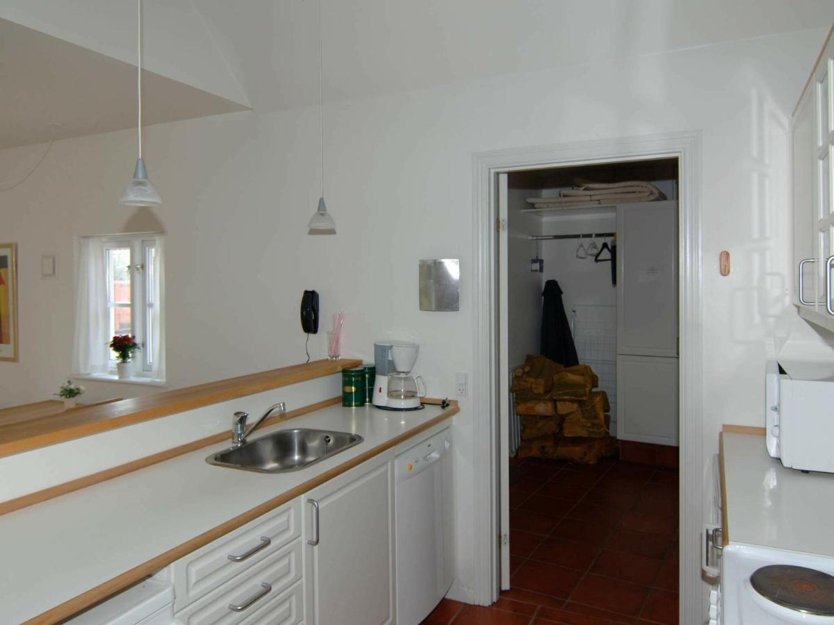 6 Person Holiday Home In Bl Vand Blåvand Szoba fotó